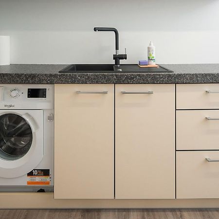 Laurentroom Central Park Ukmergė Eksteriør bilde