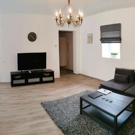 Laurentroom Central Park Ukmergė Eksteriør bilde
